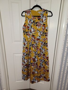 Chelsea 28 Women's Yellow Floral Sleeveless Midi Dress